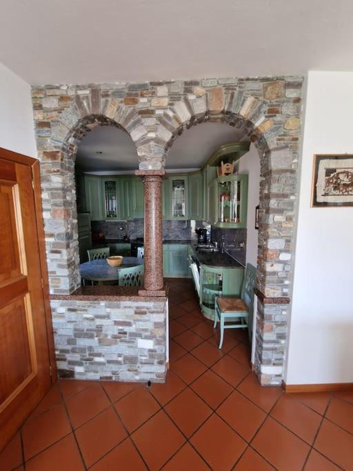Casa Parido Appartement Livo  Buitenkant foto